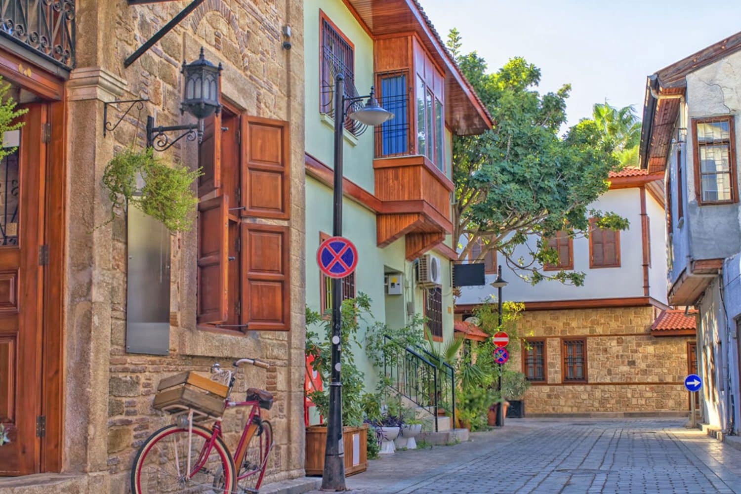 Tour Photos: Antalya Kaleici houses