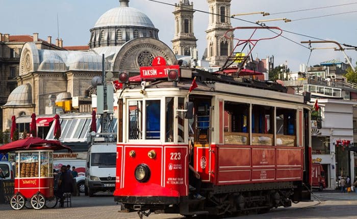 Visiting Istanbul Guide: Red Tram