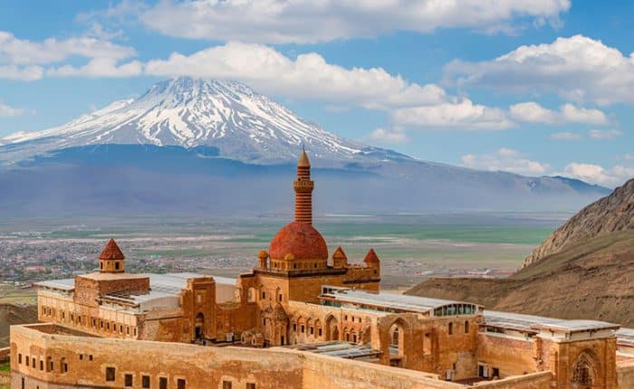 Dogubeyazit Ishak Pasha Palace and Mount Ararat